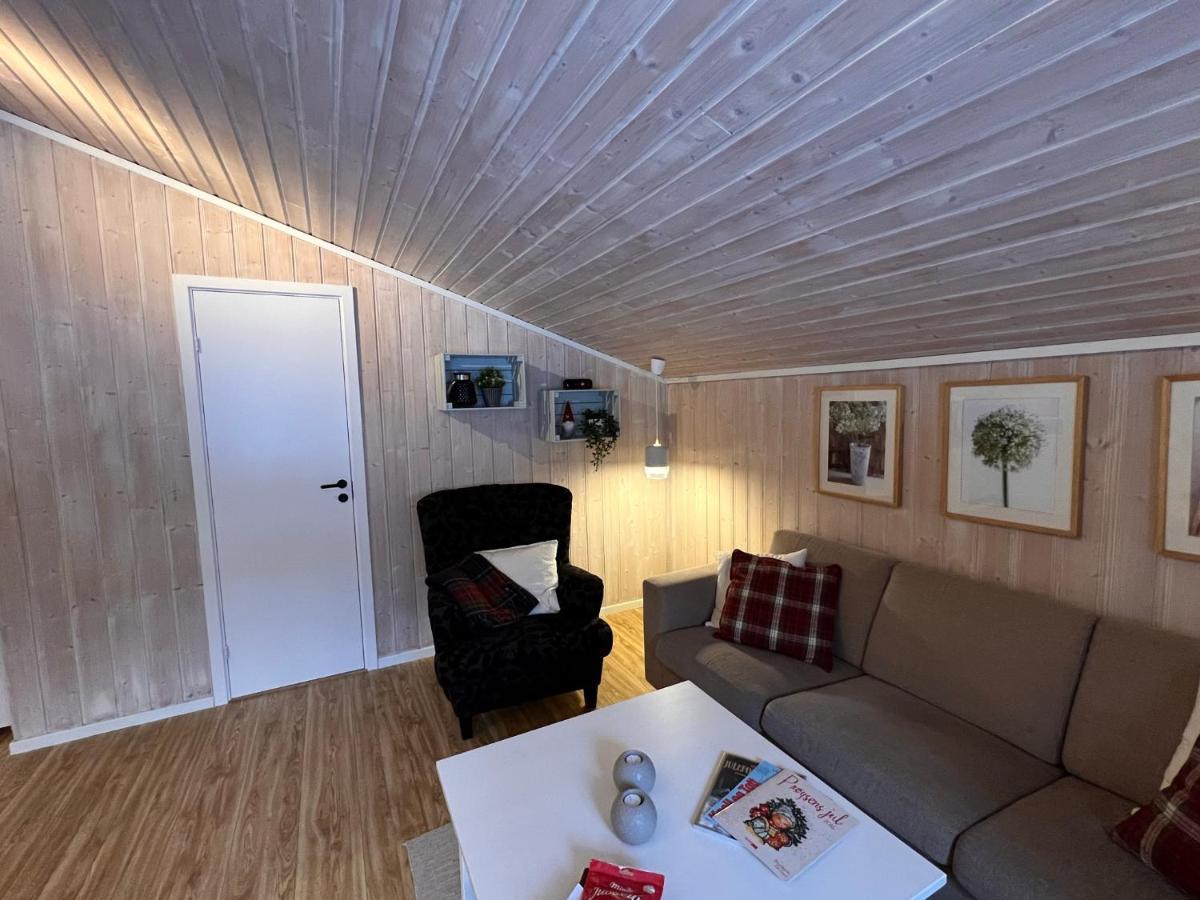 Vennebo - Koselig Liten Hytte Med Alle Fasiliteter Al Kültér fotó